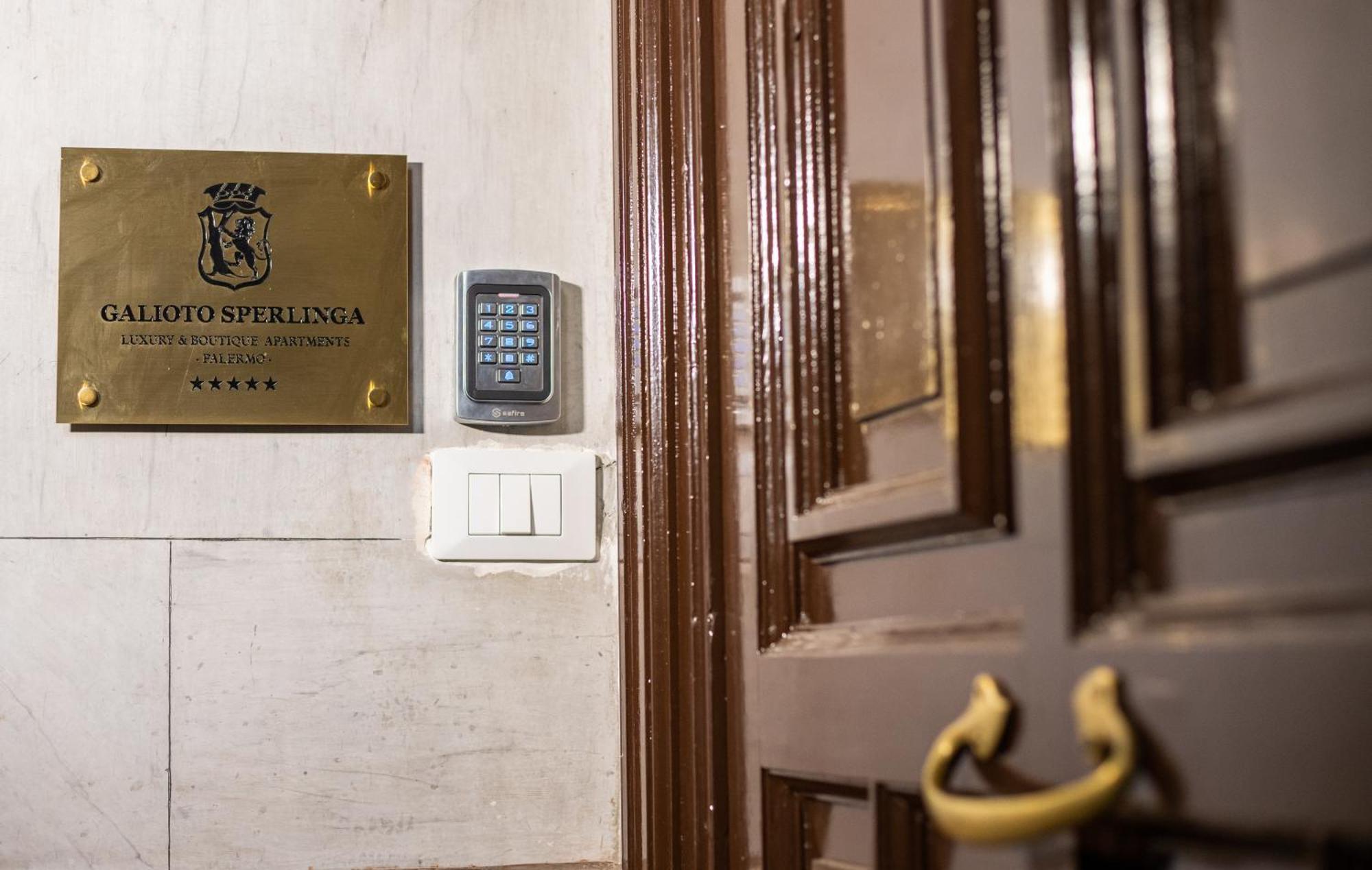 Galioto Sperlinga Luxury Boutique Apartments Palermo Luaran gambar